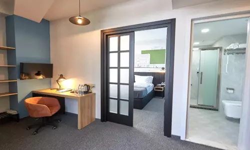 هتل گرافیکا تفلیس